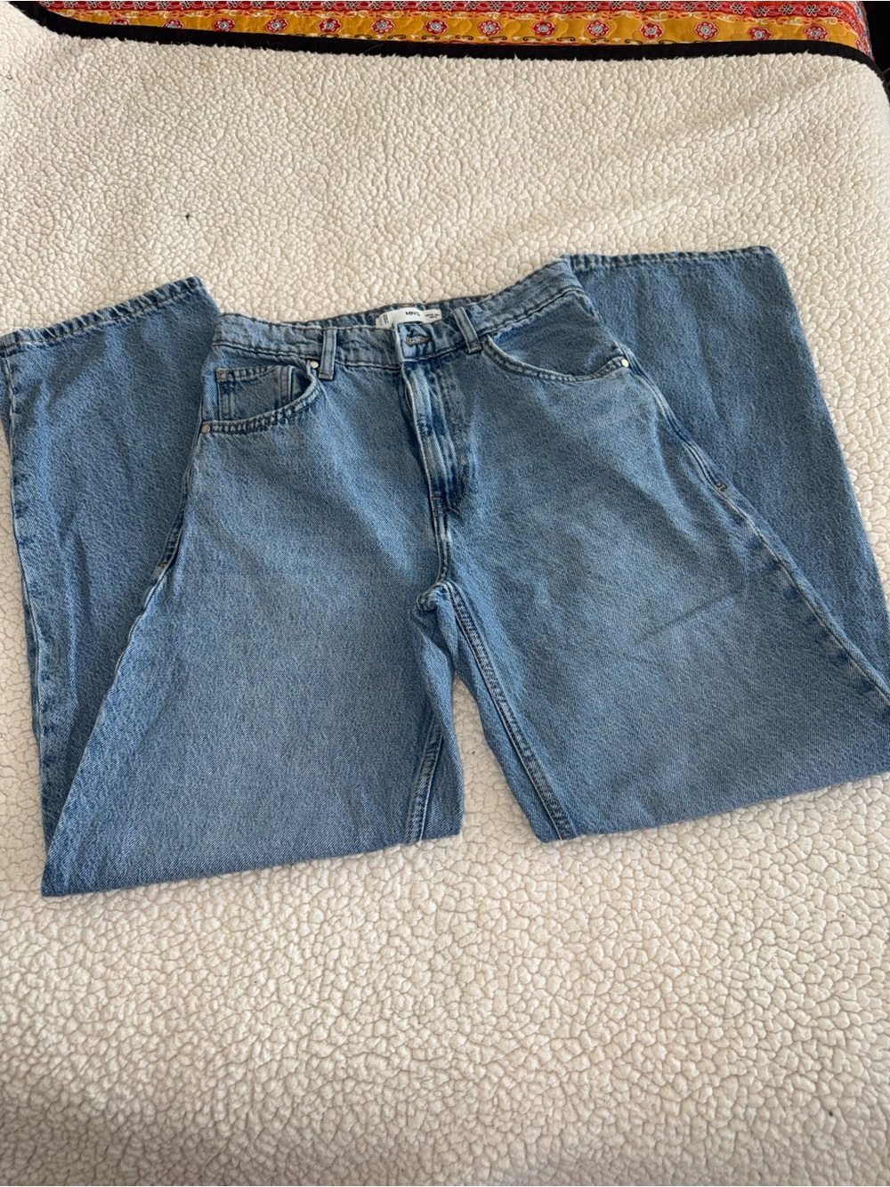 Mango Relaxed-Light Wash Men’s Jeans